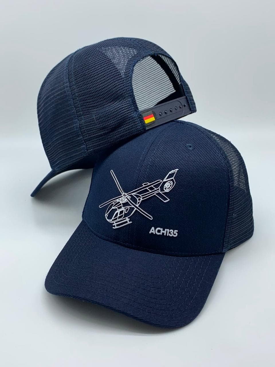 FLIGHT CAP - AIRBUS ACH135 AZUL (N. 28/26) — foto 1
